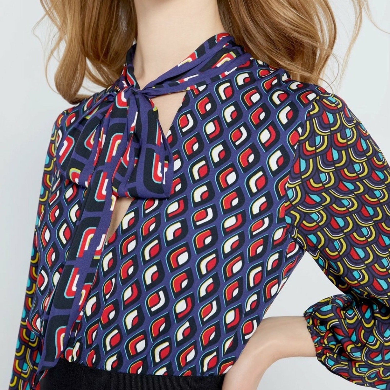 Alice + Olivia Karolina Paneled Blouson-Sleeve Midi Dress - size 2