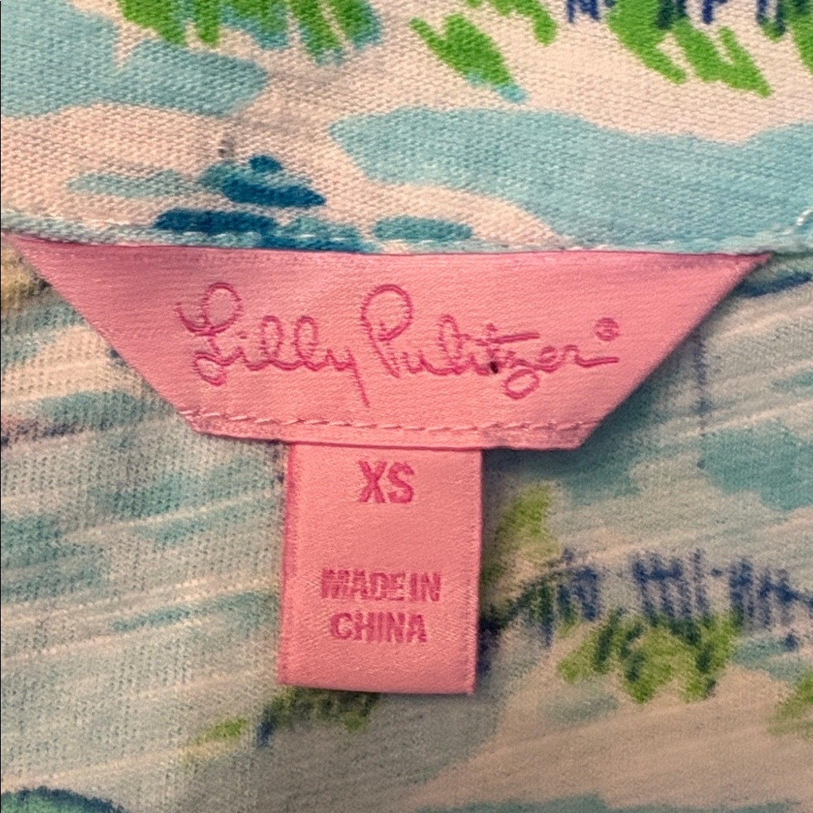 Lilly Pulitzer Costa Tunic Top - size XS