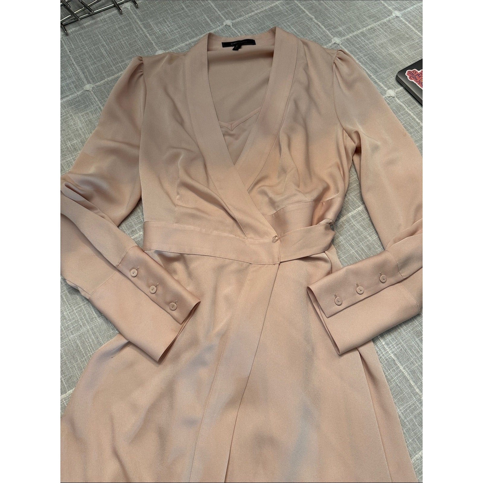 BCBG MaxAzaria Wrap Midi Dress in Bare Pink - M 🌟
