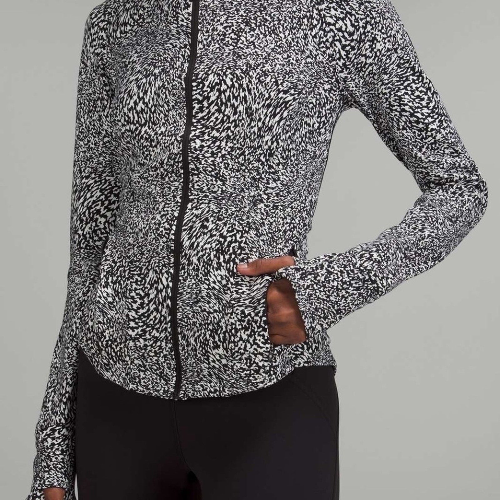 Lululemon Instill Jacket Warped Grain Alpine White Black - size 4