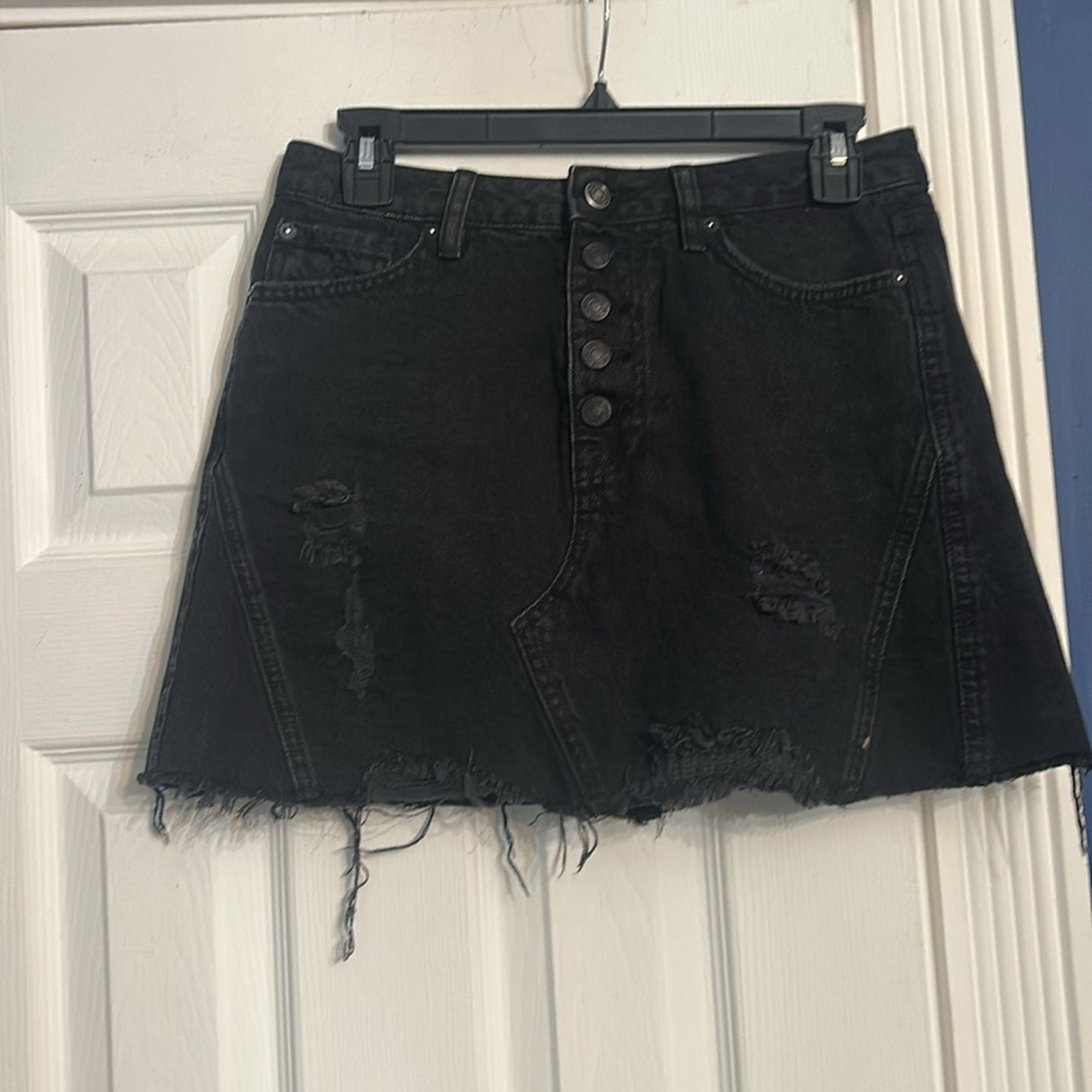 WE THE FREE Black Distressed Denim Mini Skirt - Button-Fly Closure - size 29