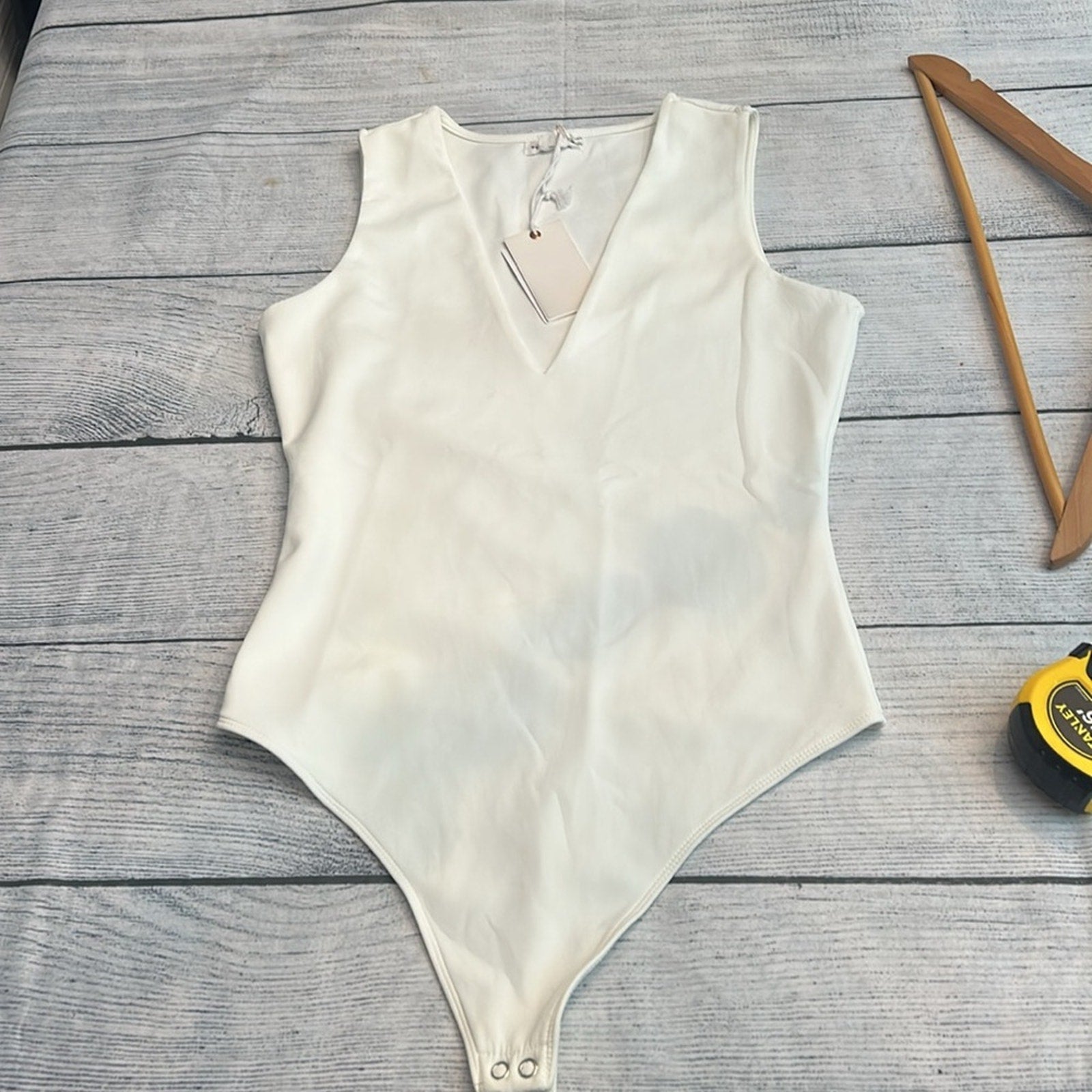 NWT Good American SCUBA DEEP V TANK BODYSUIT - size M